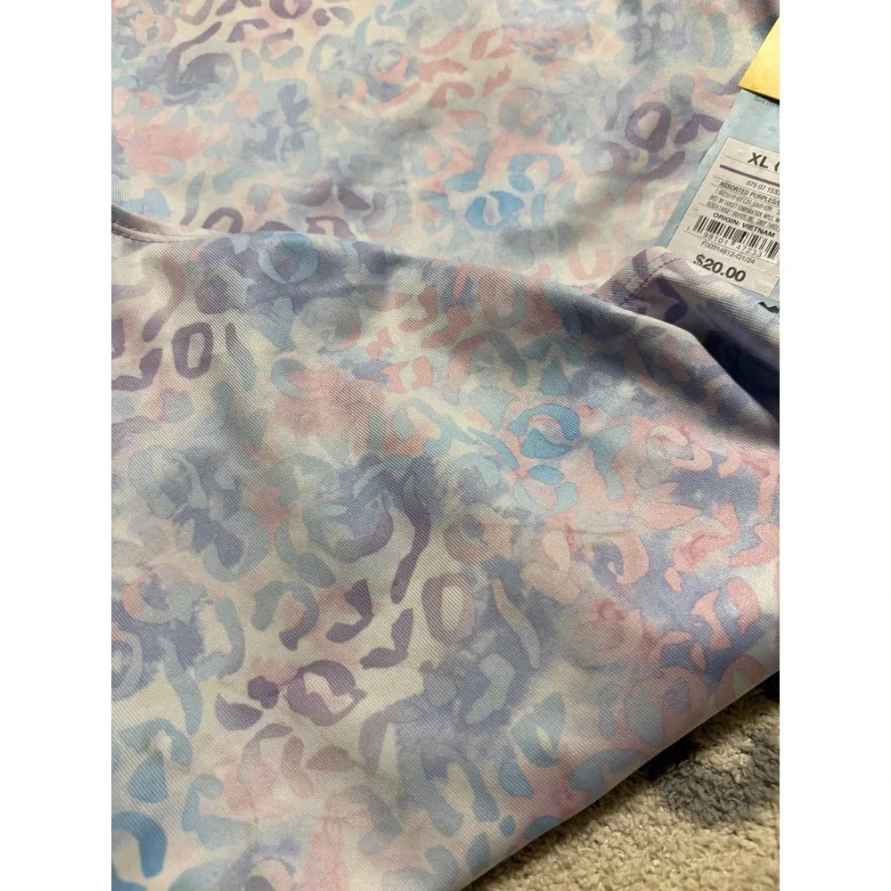 New girls size 14 Cat & Jack gymnastics and/or dance leotard. So cute.
